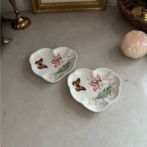 Lenox Butterfly Meadow Heart Party Plates Louise Le Luyel Set of 2  Butterfly
